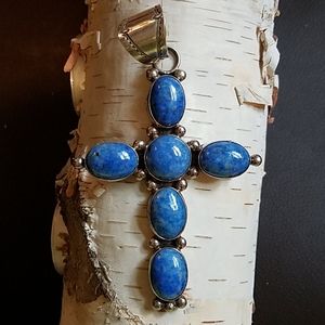 Lapis Cross